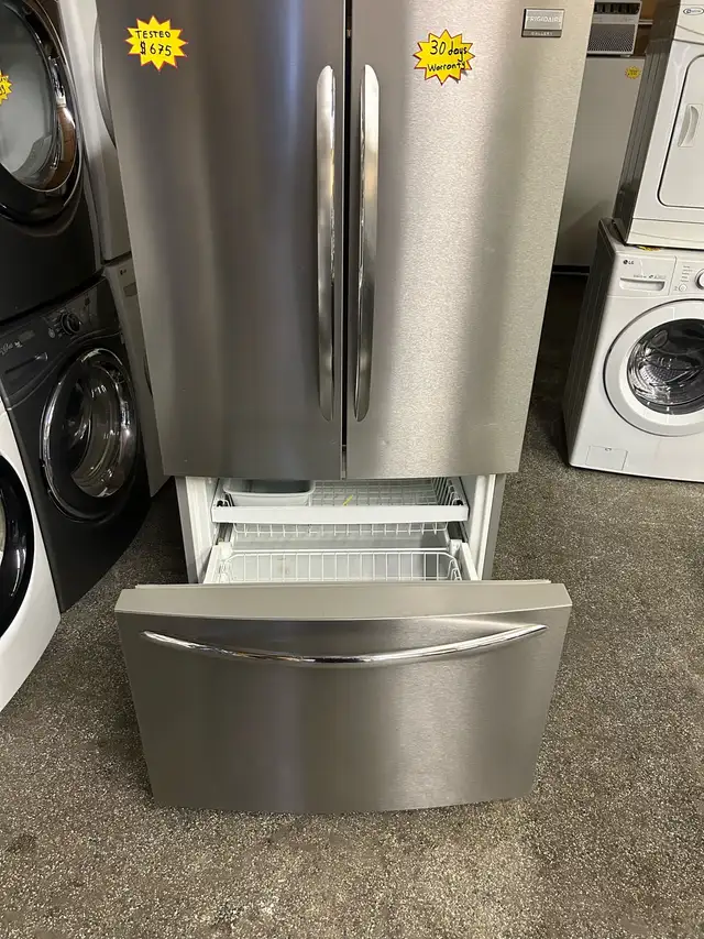 Frigidaire French Door Refrigerator works great-30 days warranty in Refrigerators in Kitchener / Waterloo - Image 3
