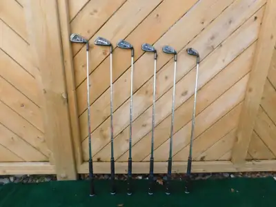 Right-hand Callaway BIG BERTHA  iron set, View more