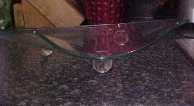 UNIQUE SHAPE GLASS PLATE in Home Décor & Accents in Ottawa - Image 5