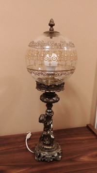 Superbe Lampe Antique en Laiton