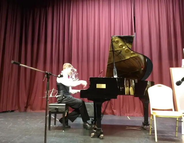 MUSIC LESSONS for all ages in East Mississauga, Cawthra Rd