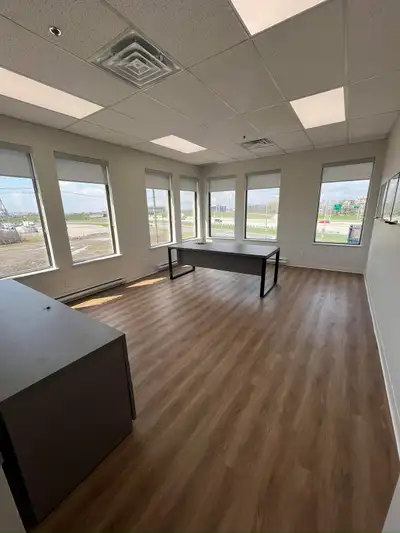 We have units available at the following locations: 6500 Rte Transcanadienne, Saint Laurent 2225 Bou...