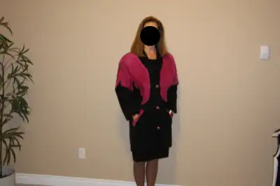 THIS FUNKY VINTAGE JACKET WAS PURCHASED AT BRAEMAR FOR $350 IN THE 1990S AND WAS BARELY WORN. IT IS...