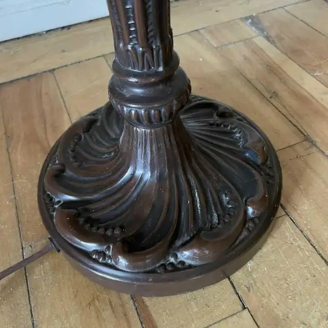 Galle-Style Table Lamp in Indoor Lighting & Fans in City of Montréal - Image 5