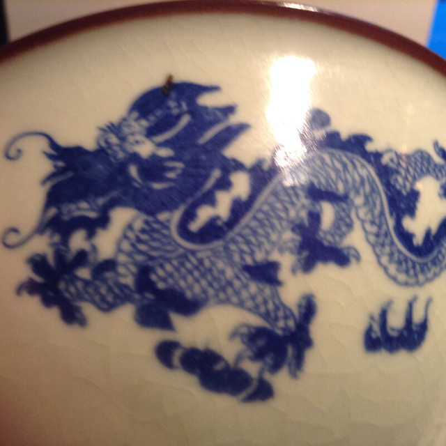 Antique Chinese Ming Hand-painted Blue and White Dragon Bowl - w in Arts & Collectibles in Vancouver - Image 3
