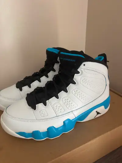 Air Jordan 9 Retro, View more