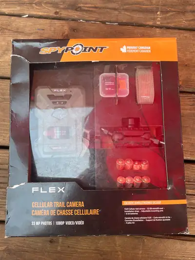 SPYPOINT FLEX Cellular Trail Camera Bundle , View more