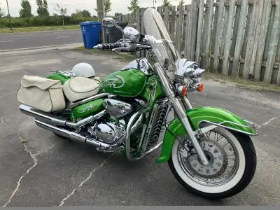 MAGNIFIQUE MOTO SUZUKI VL 800 AVEC SELEMENT34368 KLM, mecanique A1 ENTRETIEN MINUTIEUX ,ENVIRON 4000...