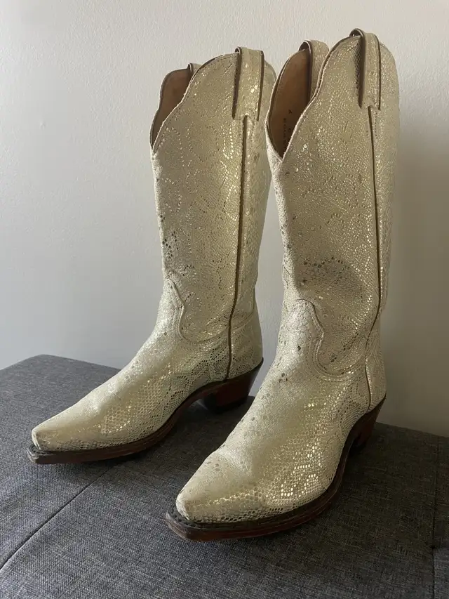 Gold leather women's Boulet cowboy boots in Women's - Shoes in Ottawa - Image 2