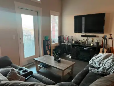 Top floor 2 bed 2 bath appartment