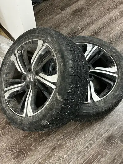 Excellent condition 4 winter tires plus 4 very good condition alloys from honda civic 2017 touring.