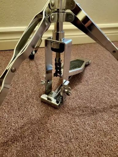 Vtg 1970's PEARL Drum HI HAT STAND W/Yamaha Clutch Mint Clean A+ in Drums & Percussion in London - Image 3