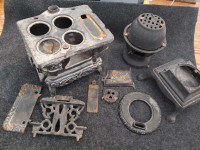 Vintage Cast Iron Miniature Stove + Miscellaneous Cast Pieces 