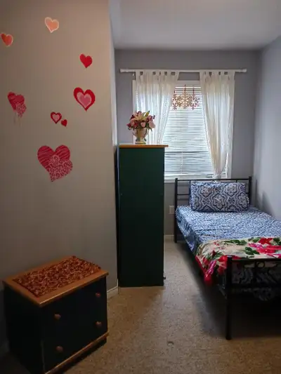 PRIME LOCATION (L4Z 4J1) PRIVATE, CONVENIENT Available on or after November 1st, 2025 Rent: $895 / m...