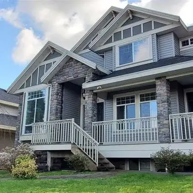 2 Bedroom Suite for Rent