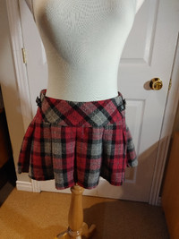 Ladies Dress/Skirt Size 11 to 18