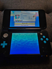 New 2ds Xl with games for sale.
