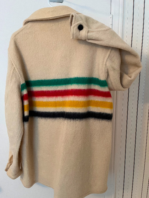 Hudson Bay Blanket Coat - Vintage in Men's in City of Toronto - Image 4