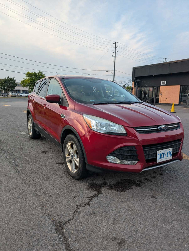 2015 Ford Escape Low mileage clean car  in Cars & Trucks in City of Toronto
