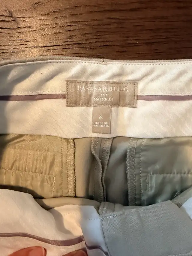 $5 for 3 pairs of Pants (Size S and Size 6) in Women's - Bottoms in Oshawa / Durham Region - Image 10