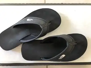 Kids North Face Flip Flops, Size 1, Youth Base Camp, $10, View more
