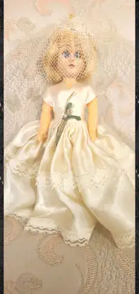 Vintage 1940's Bridal doll