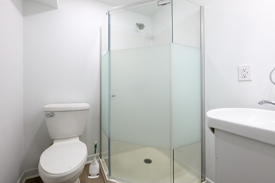 House For Sale, photo 14 of 19