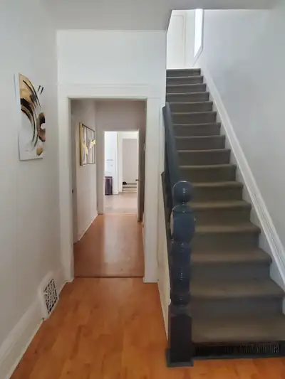 Two rooms on the first floor with big windows are available for rent now ($630 & $650 per month). Sh...