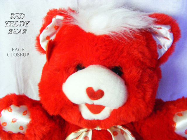 Vintage 14” sitting teddy bear, for Valentines, Christmas, love in Arts & Collectibles in City of Toronto - Image 2