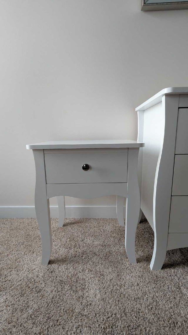 White Nightstand in Dressers & Wardrobes in Winnipeg