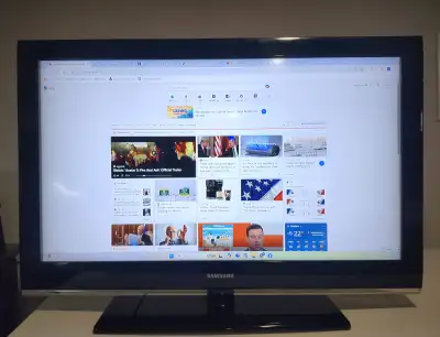 Samsung  40" 1080p LCD TV, View more