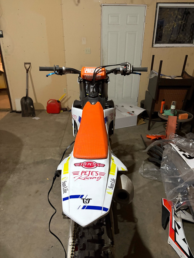 sxf250 2023 in Dirt Bikes & Motocross in Red Deer - Image 4