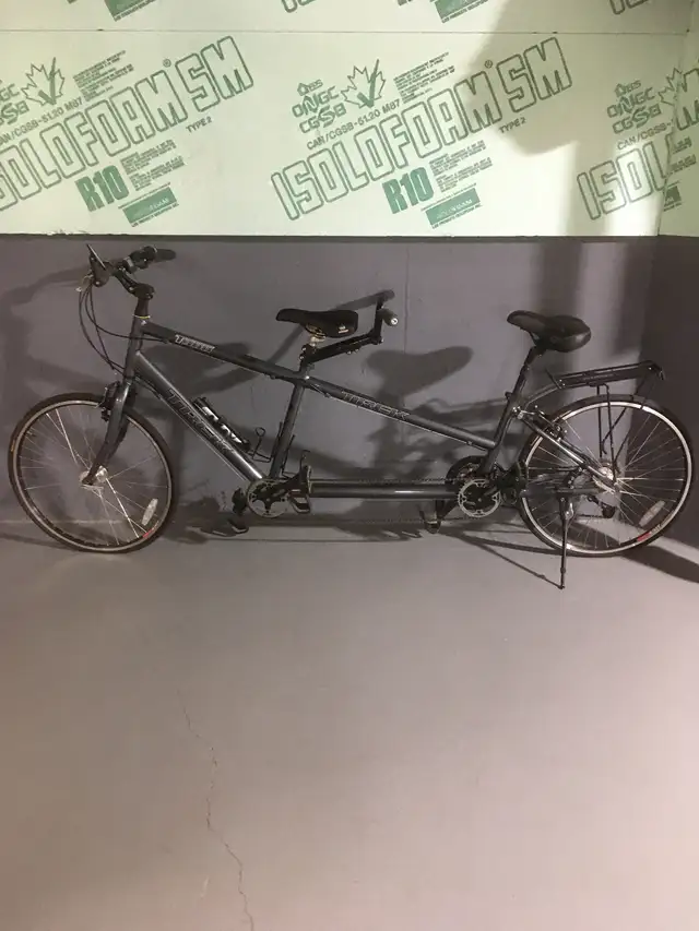 Vélo tandem de marque Trek in Road in Granby - Image 4