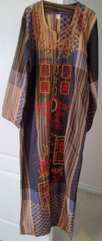 Brand new Long straight maxci/abaya dress with embroidery 