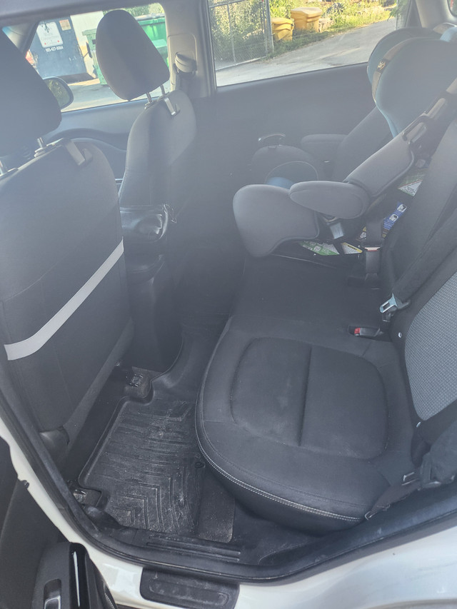 2017 Kia Soul in Cars & Trucks in Oshawa / Durham Region - Image 4