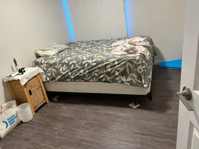 One room available in two bedroom apartment for girl in downtown. Rent will be $580 including utilit...