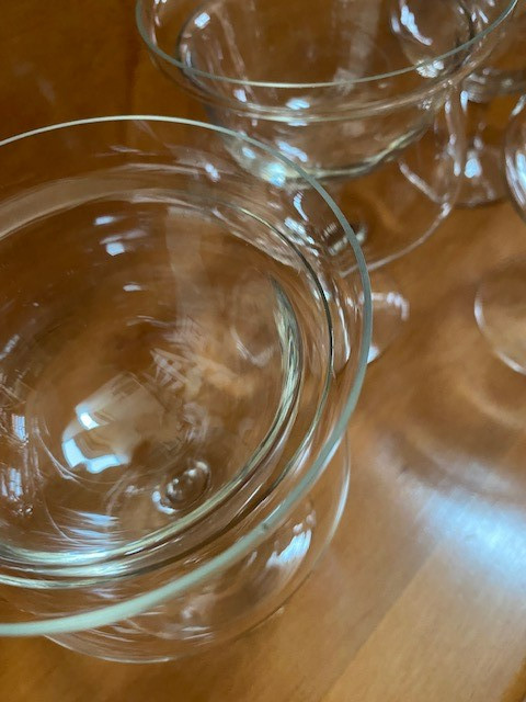 Shrimp or Seafood cocktail glasses with bowl inserts in Kitchen & Dining Wares in City of Toronto - Image 3
