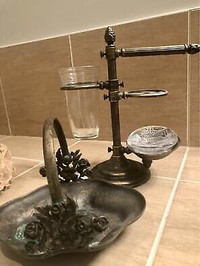 Made in Italy: bronze paper toilet holder & toothbrush, cup and
