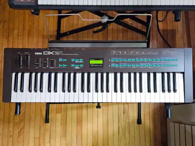 Yamaha DX21 Synthesizer, View more