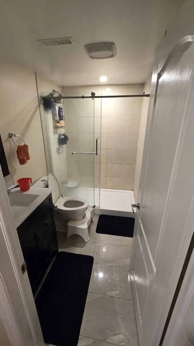 basement apartment for rent  in Long Term Rentals in Oakville / Halton Region - Image 7