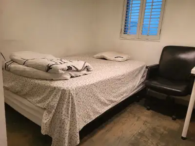 private room @ Sheppard and Yonge