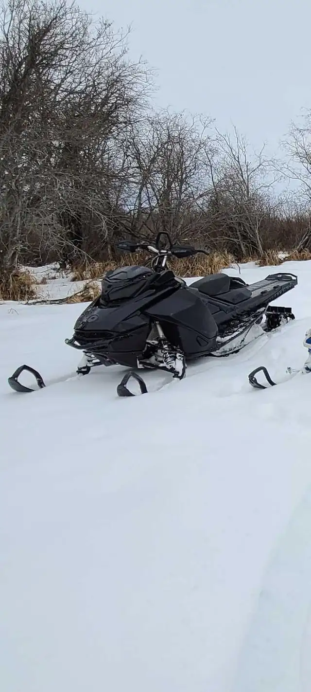 Summit 850 low km | Snowmobiles | Edmonton | Free local classifieds ...