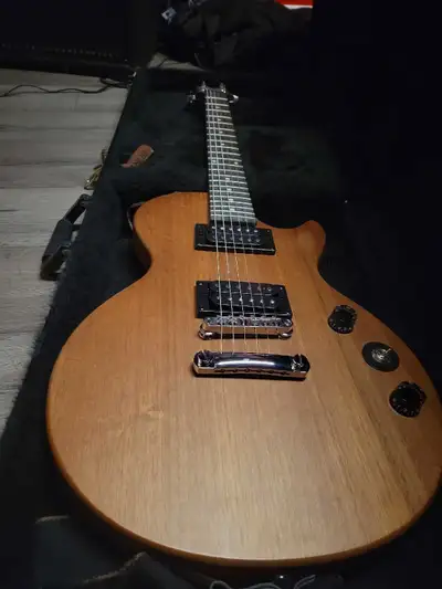 beginner guitar set amp + guitar, View more