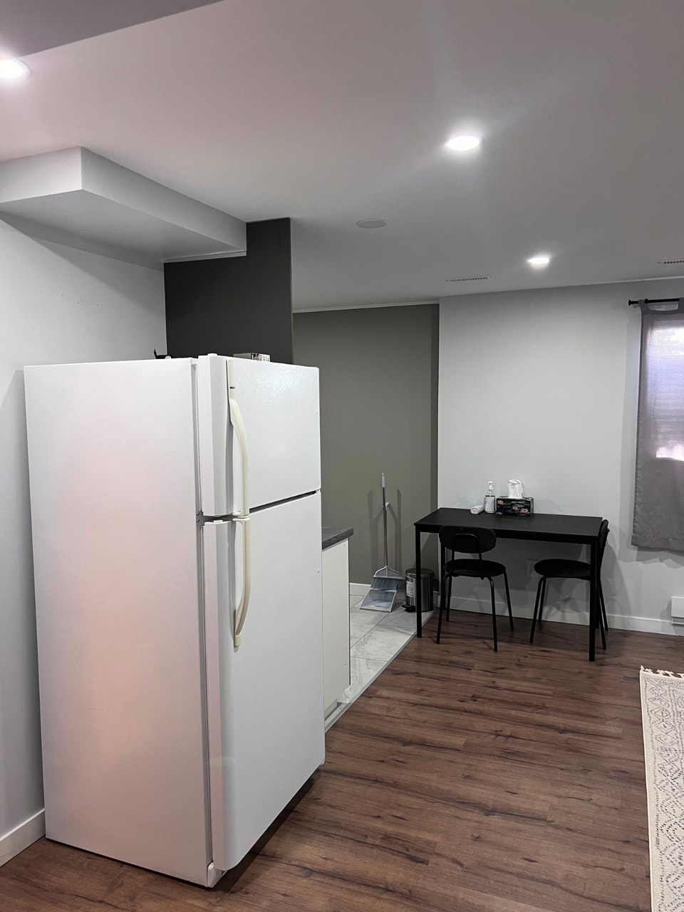 Furnished legal walkout basement suite for rent 4