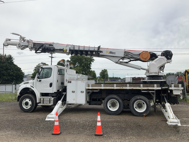 2019 Freightliner M2 Carrying a Mounted Altec DT65 Digger Derric in Other in Delta/Surrey/Langley - Image 3