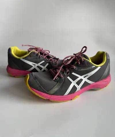 Asics Gel-Ipera Women’s Athletic Running Shoes in size US 8, View more
