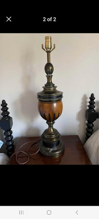 MID CENTURY LAMP. VINTAGE ART DECO LAMP. WALNUT LAMP