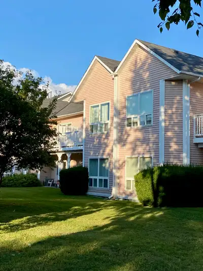 Spacious 2 Brdm Condo- Georgian Bay, Available August 1-8, 2026, View more