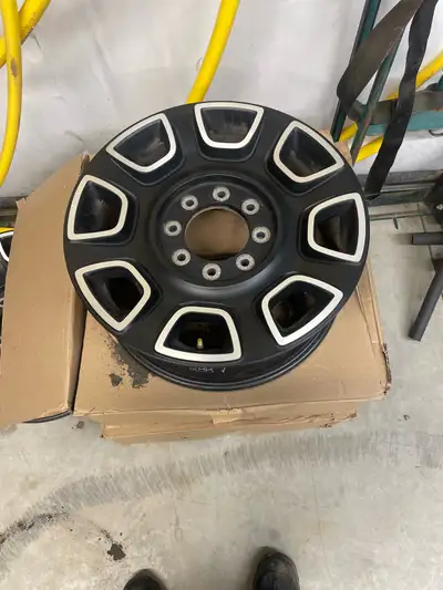 Ford f-250 350 wheels 20in x8in Good shape