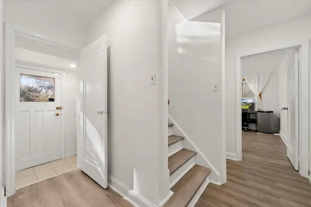Room for rent north York  in Room Rentals & Roommates in City of Toronto - Image 4